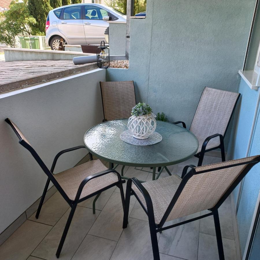 Apartman Pontis Okrug Gornji Trogir Exterior photo